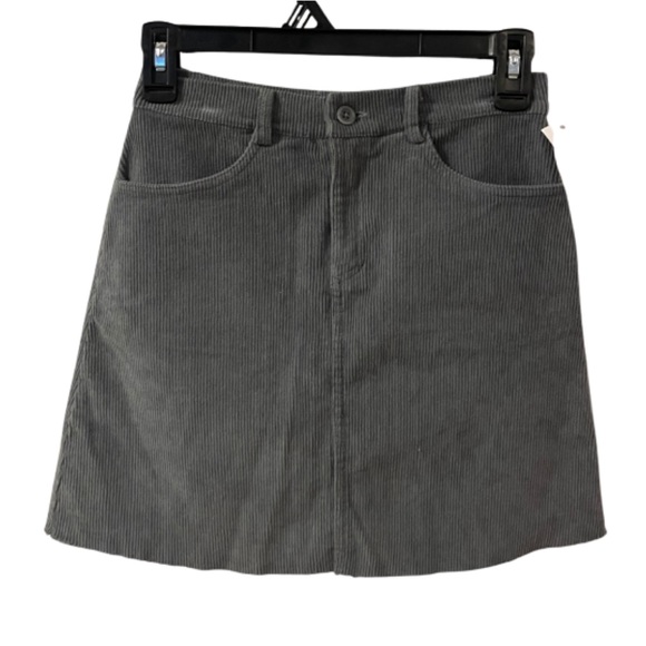 Brandy Melville Dresses & Skirts - NWT Brandy Melville at Pacson Ribbed Grey Mini High waisted skirt